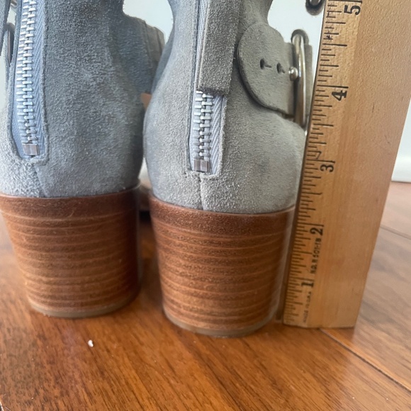 Rag & Bone Mari Strappy Sandal in Grey Suede Sz 7.5 - Picture 6 of 13